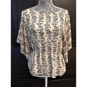 Cynthia Rowley Floral Print Blouse Top Womens Medium Beige Navy Blue 100% Rayon